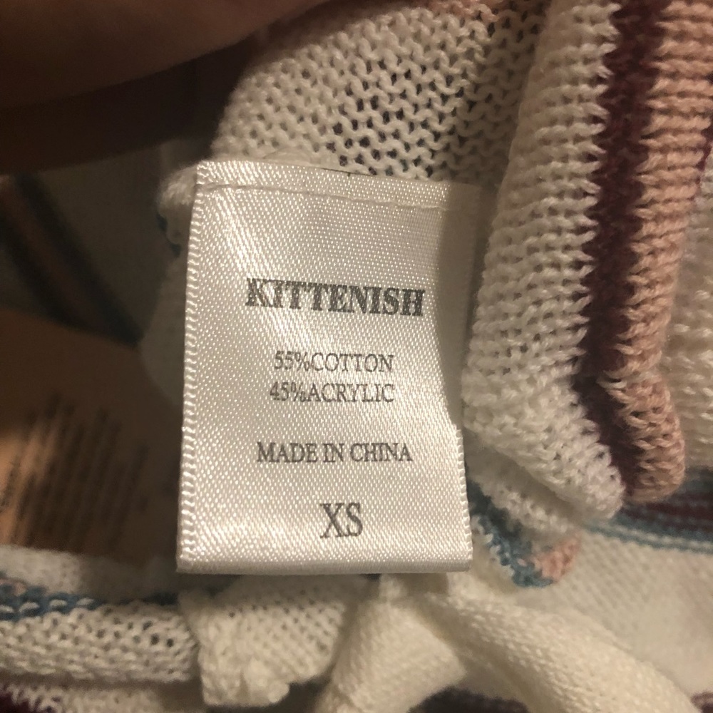 Kittenish top - Picture 3 of 6